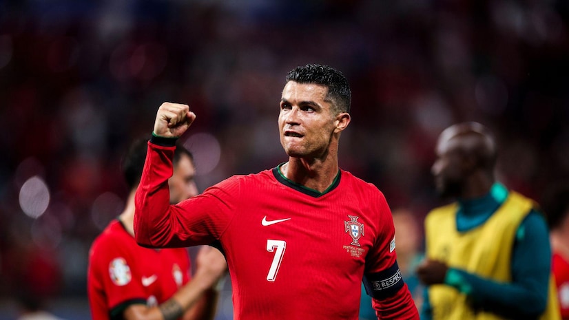 送回阿贾克斯？乔-科尔：安东尼未能适应英超，他应该考虑离开.